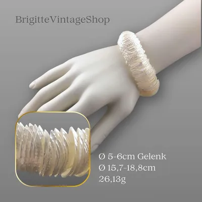 Manschettenarmband aus geschnitzten Perlmuttscheiben, elastisch, Handarbeit, Unisex