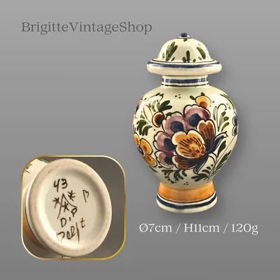 Delft Minideckelvase Fayence polychrom handbemalt, Blütendekor, Marke DP, Vintage Sammlerstück